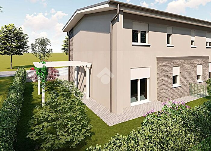 Casa quadrilocale in vendita in Via Canale, Casalgrande