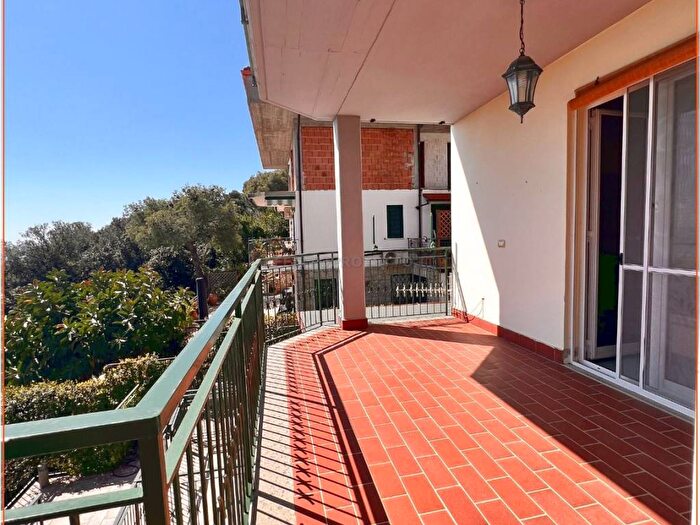 Appartamento bilocale in affitto in Via Santa Maria la Noce, Centro, Formia