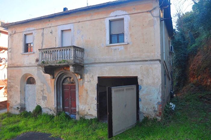 Casa bilocale in vendita in Bibbona