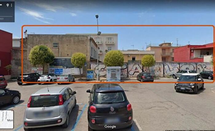 Casa con 6 locali in vendita in Mondragone