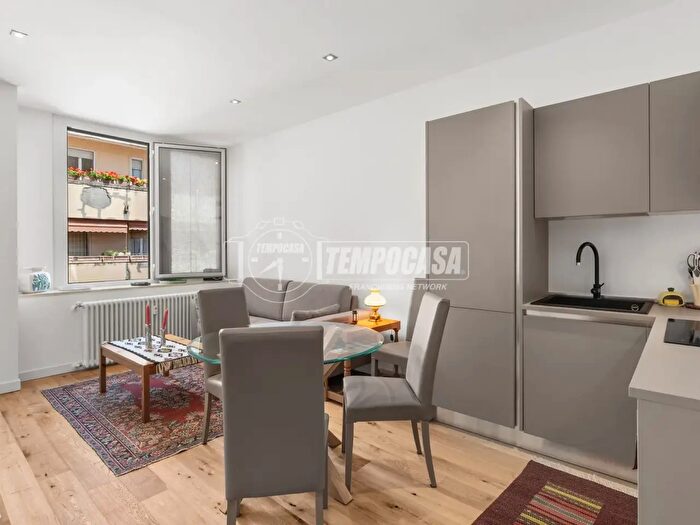 Appartamento bilocale in affitto in Via Francesco Daverio, Milano