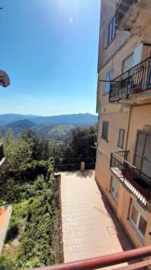 Appartamento trilocale in vendita in Viale dItalia, Tolfa