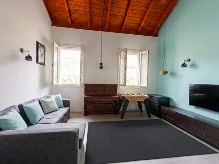 Casa con 5 locali in vendita in Baricella
