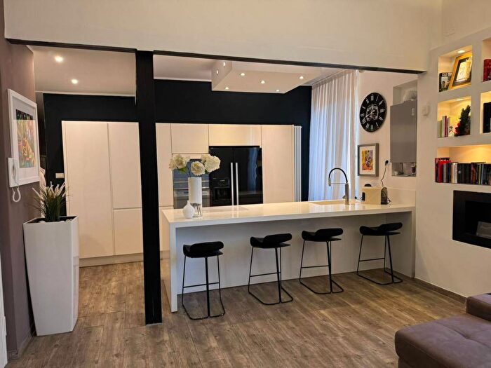 Appartamento trilocale in affitto in Via Firenze, Piazza Salotto Corso Umberto, Pescara