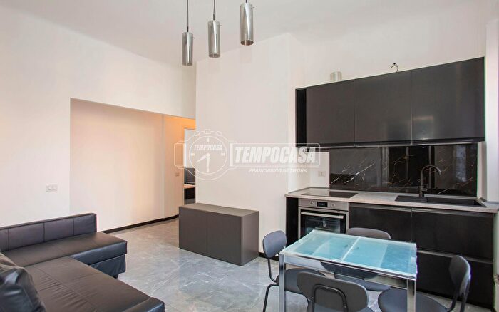 Appartamento trilocale in vendita in Via Gaudenzio Ferrari, Milano