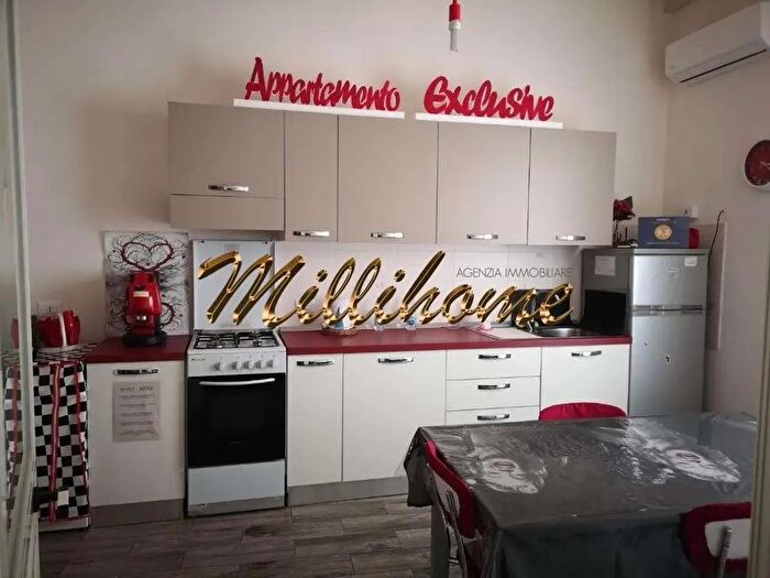 Appartamento trilocale in affitto in Via Abele Damiani, Marsala