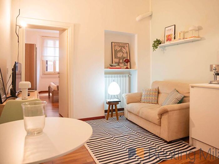 Appartamento bilocale in affitto in Via Savona, Solari, Milano