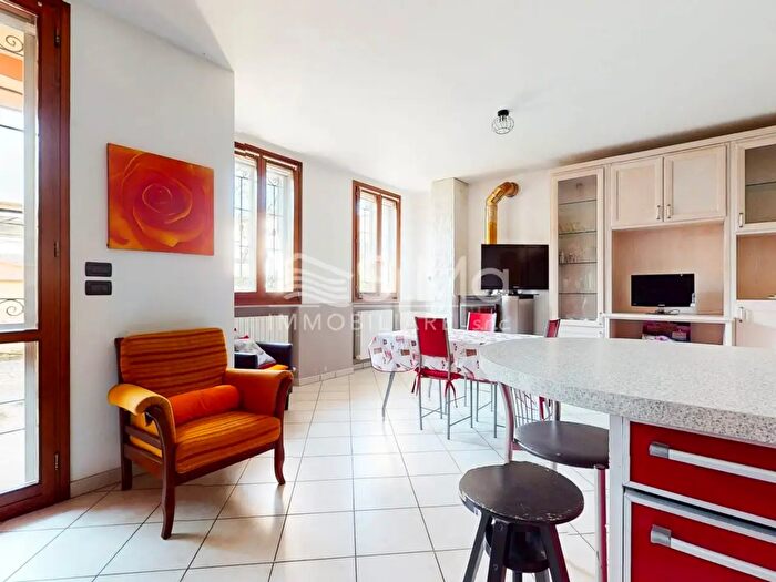 Case in Vendita e in Affitto - 2