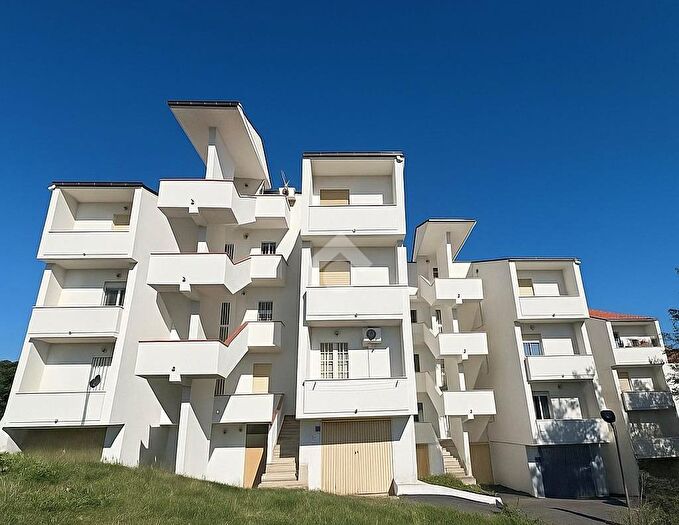 Appartamento trilocale in vendita in Via Ss, Fossacesia