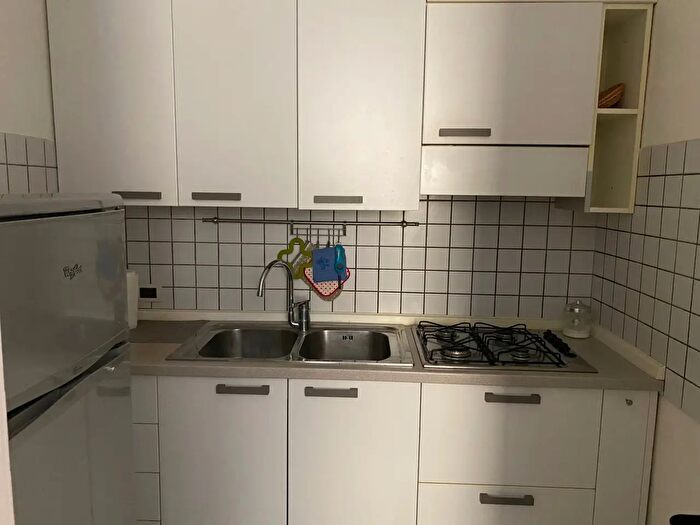 Appartamento trilocale in affitto in Vicolo Santa Maria Maddalena, Trento