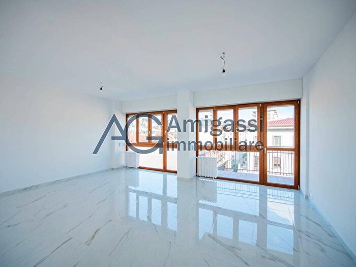 Appartamento trilocale in affitto in Via Giorgio e Guido Paglia, Stazione, Bergamo