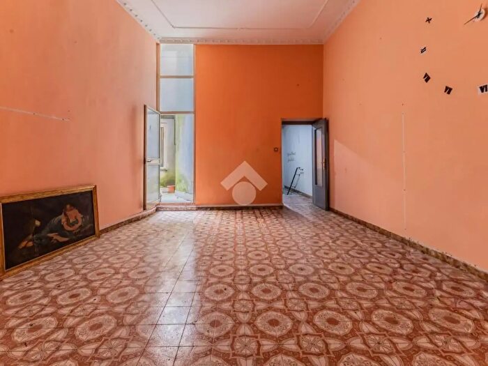 Appartamento con 7 locali in vendita in Via Porfirio Fantozzini, Vetralla