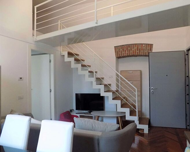 Appartamento bilocale in affitto in Via Morosini, Varese