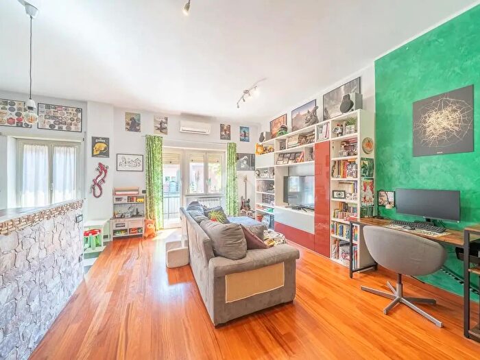 Appartamento bilocale in vendita in Via Salvatore Talamo, Roma