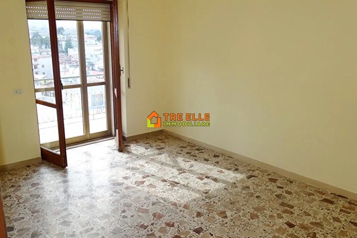 Appartamento quadrilocale in affitto in Corso Umberto I Marigliano Na, Marigliano