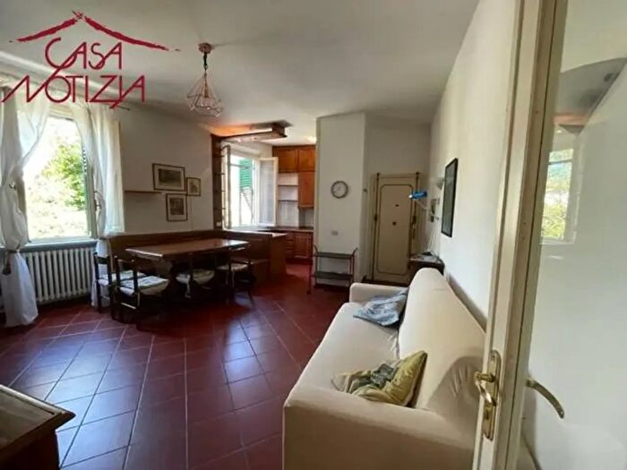 Appartamento trilocale in vendita in Via delle Ville Prima, Lucca