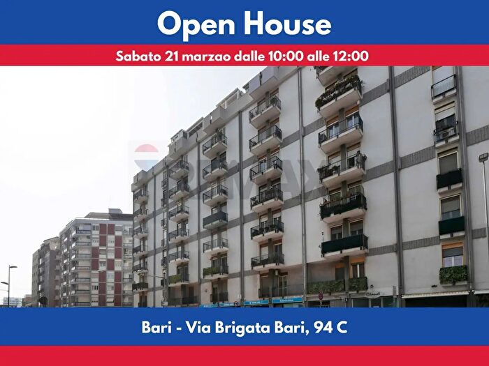 Appartamento quadrilocale in vendita in Via Brigata E Divisione Bari, Bari