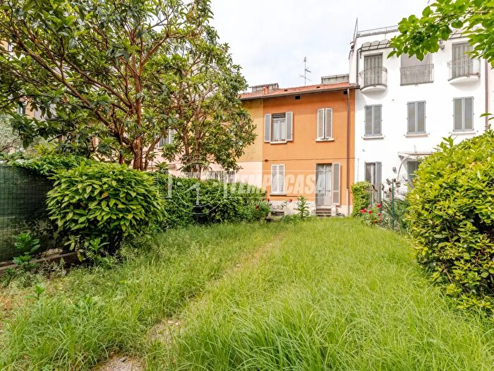 Casa con 5 locali in vendita in Via Goffredo Mameli, Milano