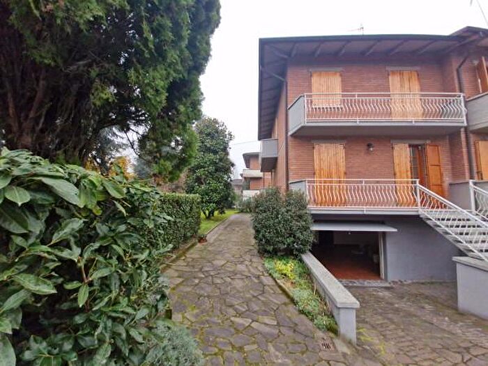 Casa con 5 locali in vendita in Piazza Unità dItalia, Maranello