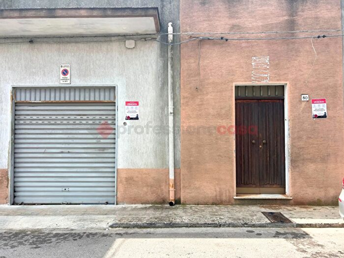 Casa in vendita in Via Rubichi, Grottaglie