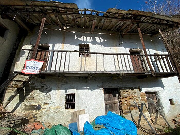 Casa bilocale in vendita in Borgata Sagne, Crissolo