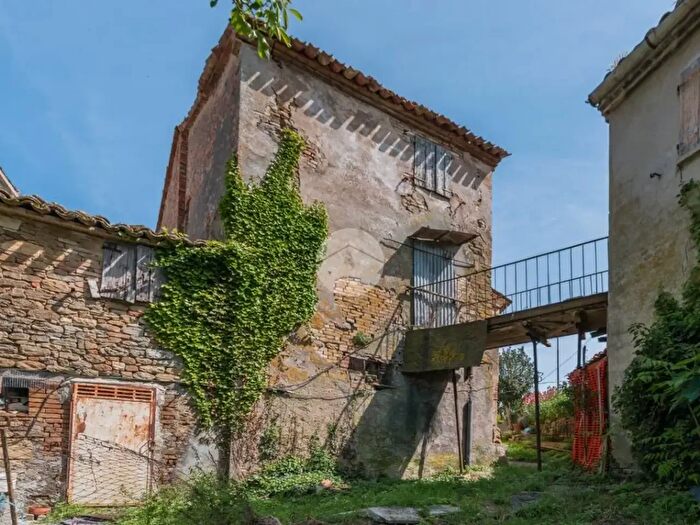 Casa con 5 locali in vendita in Via Vergineto Alto, Terre Roveresche