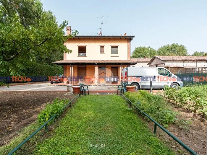 Appartamento quadrilocale in vendita in Porzione di Bifamiliare Via Modenese, San Cesario Sul Panaro