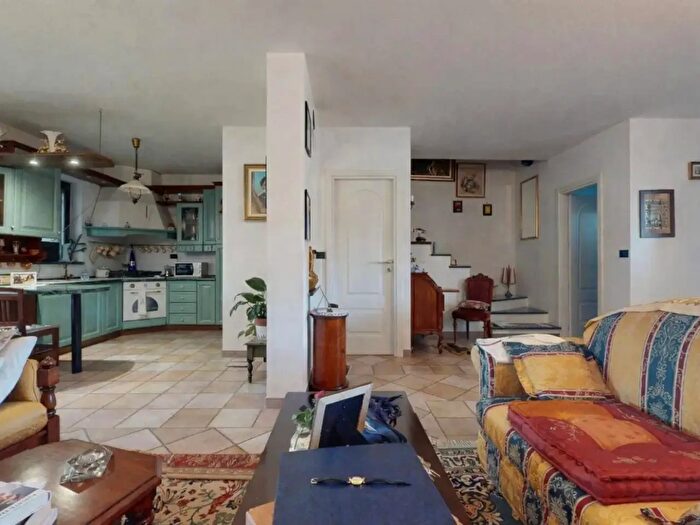 Casa trilocale in vendita in Via Vittorio Alfieri Bernezzo, Bernezzo