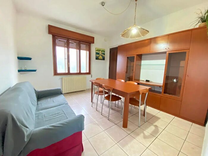 Appartamento bilocale in vendita in Via Roma, Guarda Veneta