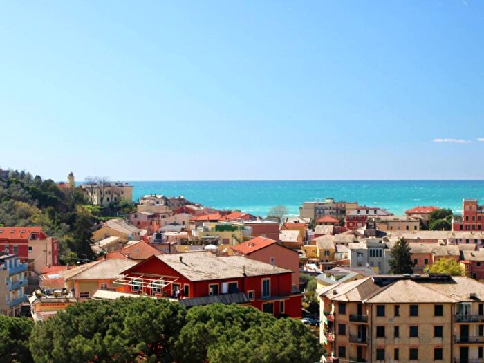 Appartamento con 5 locali in affitto in Via Galli, Centro, Levanto