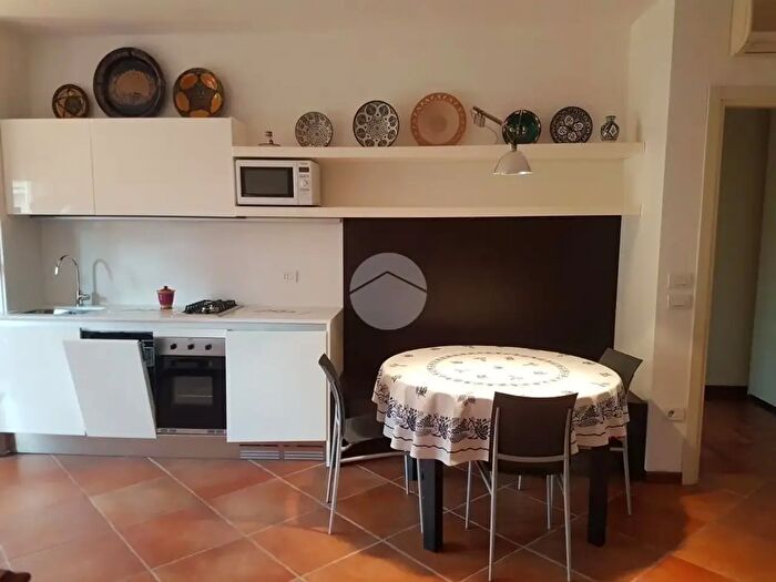 Appartamento bilocale in affitto in Appartamento Via Scuole, Desenzano Del Garda