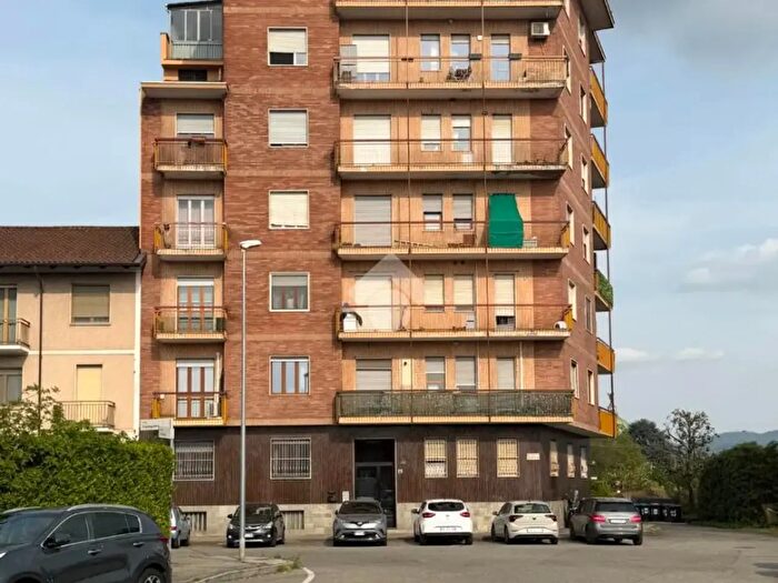 Appartamento trilocale in vendita in Via Stampalia, Grugliasco