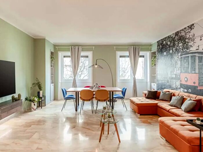 Appartamento in affitto in Viale Regina Giovanna, Milano