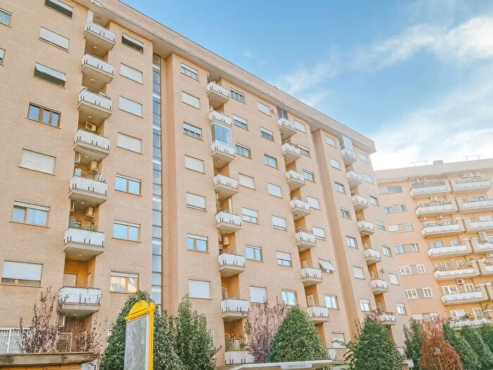 Appartamento bilocale in vendita in Viale Bruno Rizzieri, Roma