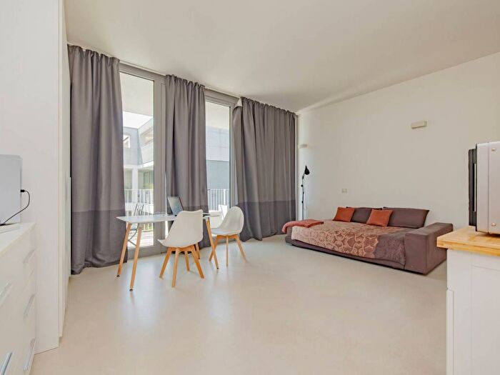 Appartamento monolocale in affitto in Via Flumendosa, Crescenzago, Milano