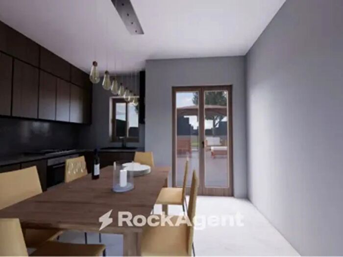 Appartamento trilocale in vendita in Via Giulio Cesare, Santa Marinella