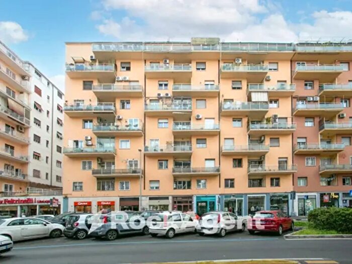 Appartamento quadrilocale in vendita in Viale Libia, Roma