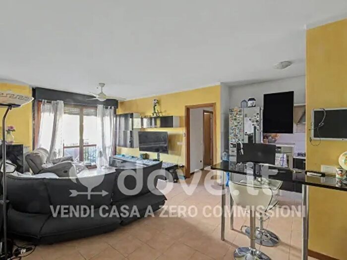 Appartamento bilocale in vendita in Via F Turati, Luino