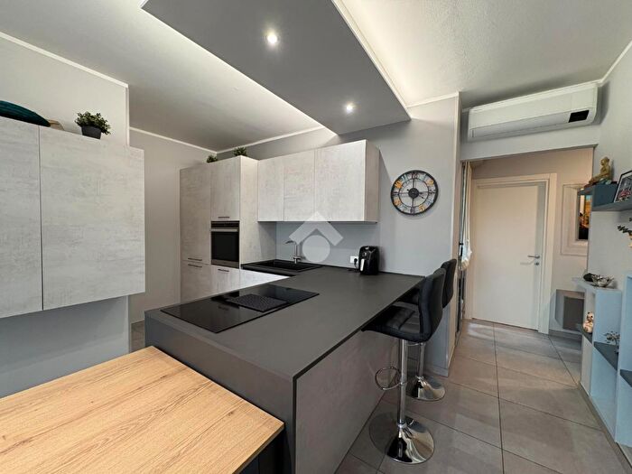 Appartamento trilocale in vendita in Via Dario Dradi, Ravenna