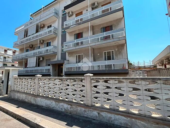 Appartamento quadrilocale in vendita in Via Valle E Giglioli, Bari