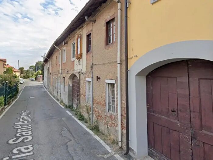 Appartamento bilocale in affitto in Via Giuseppe Piermarini, Biassono