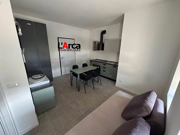 Appartamento bilocale in affitto in Via Antonio Berlese, Redona, Bergamo