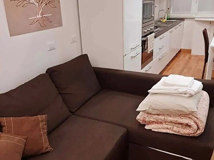 Appartamento monolocale in affitto in Via Pier Vettori, Roma