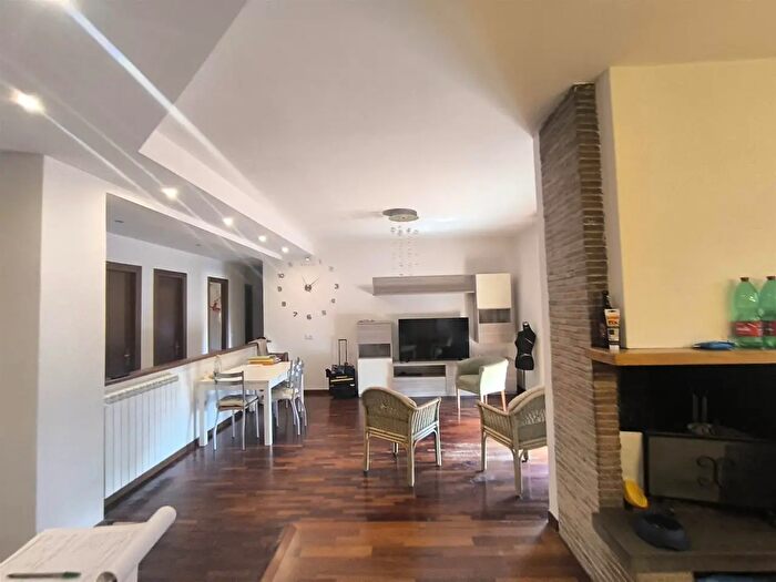 Appartamento quadrilocale in vendita in Montefiascone