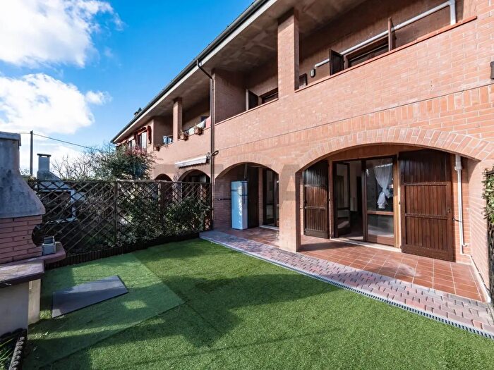 Casa quadrilocale in vendita in Vigarano Mainarda