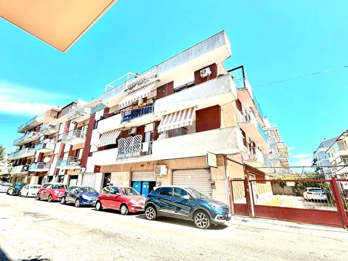 Appartamento trilocale in vendita in Via Cigno, Pescara