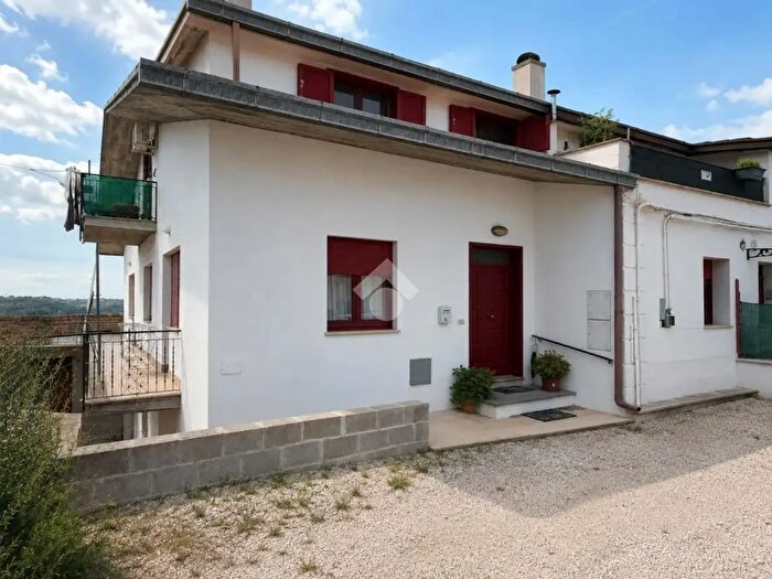 Appartamento con 5 locali in vendita in Via Sant' Egidio, Lanciano