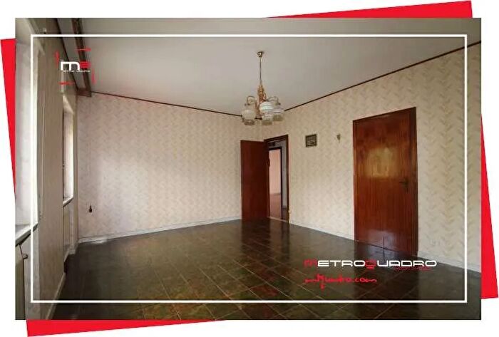 Appartamento con 6 locali in vendita in Pignola