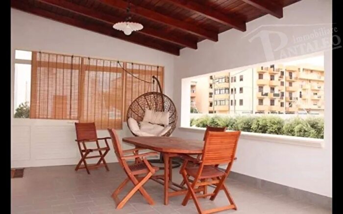 Appartamento bilocale in affitto in Via Mazara Marsala, Marsala