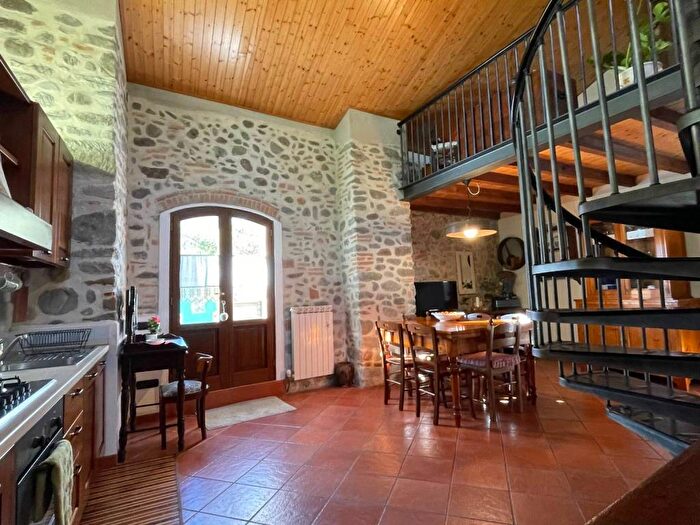 Casa quadrilocale in affitto in Via Marlianese, Serravalle Pistoiese
